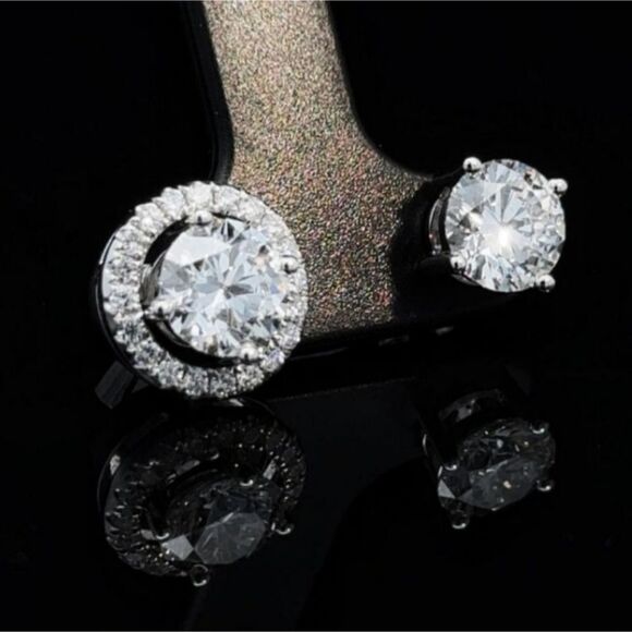Certified 4.60ct Full Moissanite Removable Halo Luxury Stud Earrings UNISEX - Picture 4 of 7